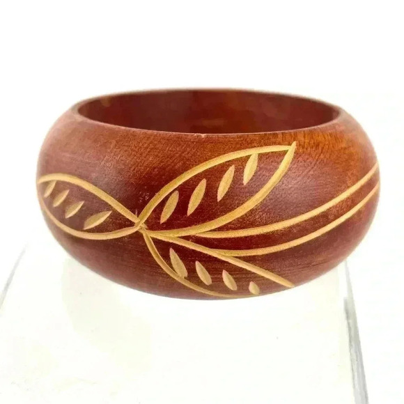 VTG Brown Wood Chunky Bracelet Wooden Bangle Carved Unique Design - Picture 7 of 8
